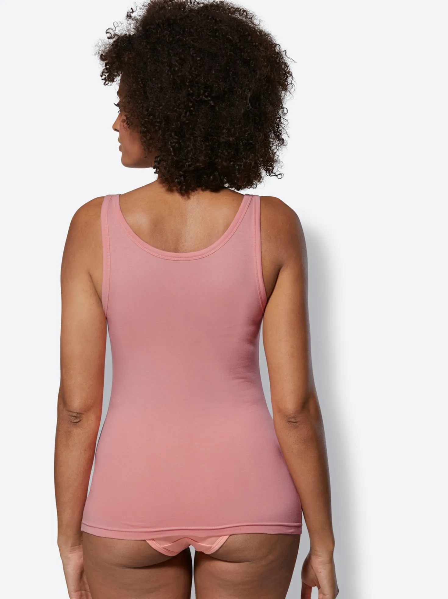 Achseltop mit breiten Trägern