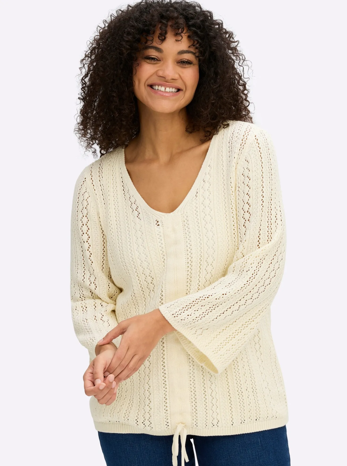 Ajourpullover mit Bindeband am Saum