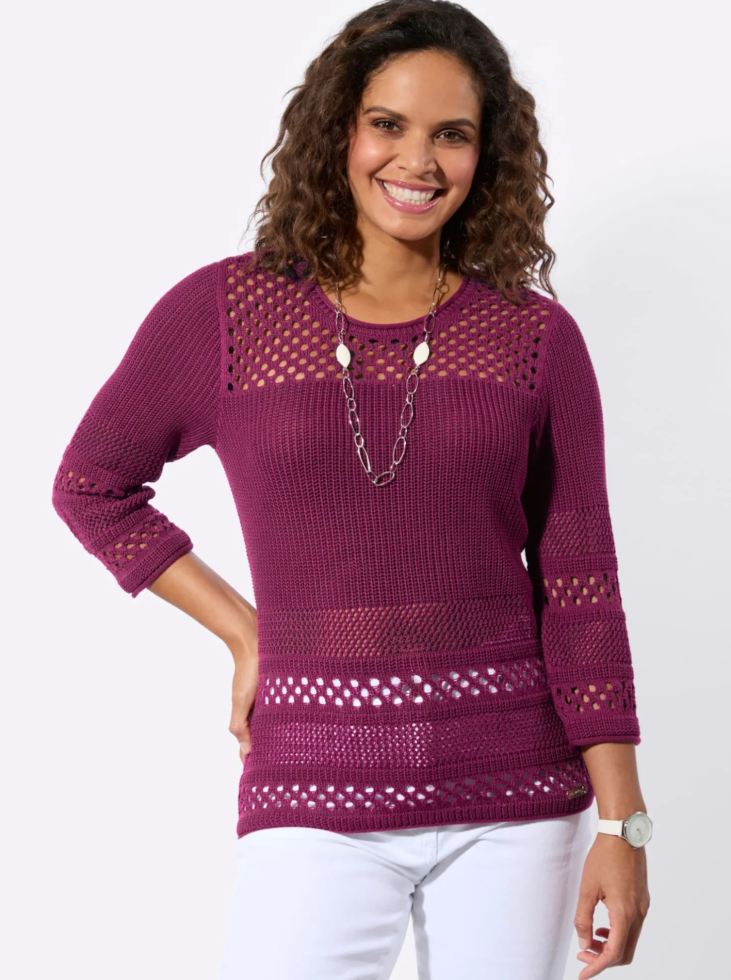 Ajourpullover mit Rollkanten