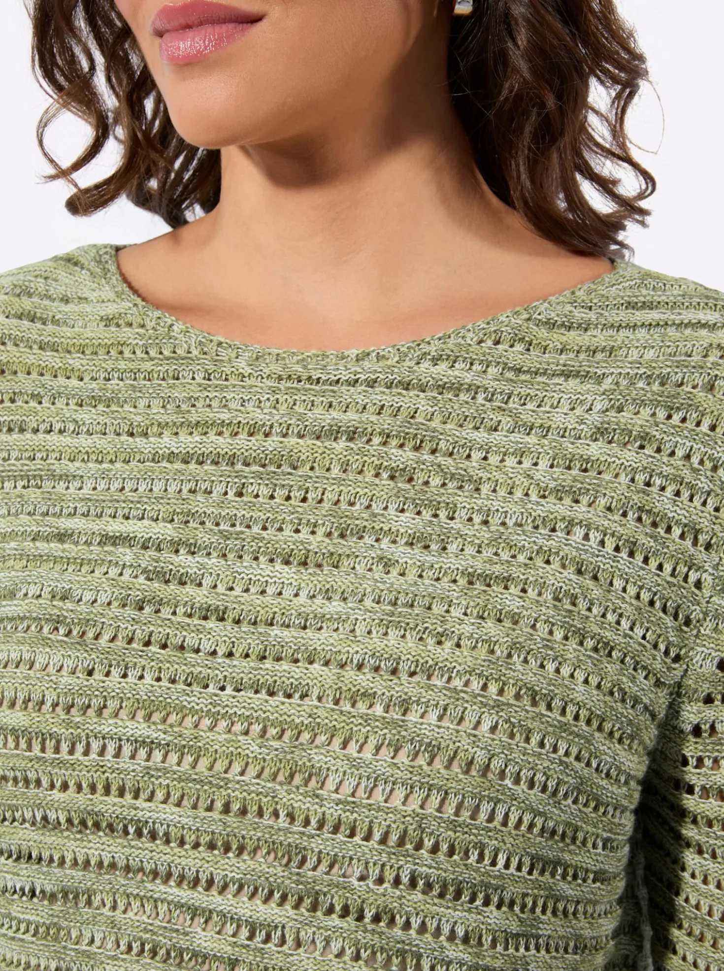 Ajourpullover mit U-Boot-Ausschnitt