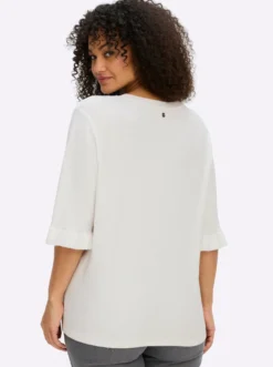 Ajourpullover mit Volantärmeln