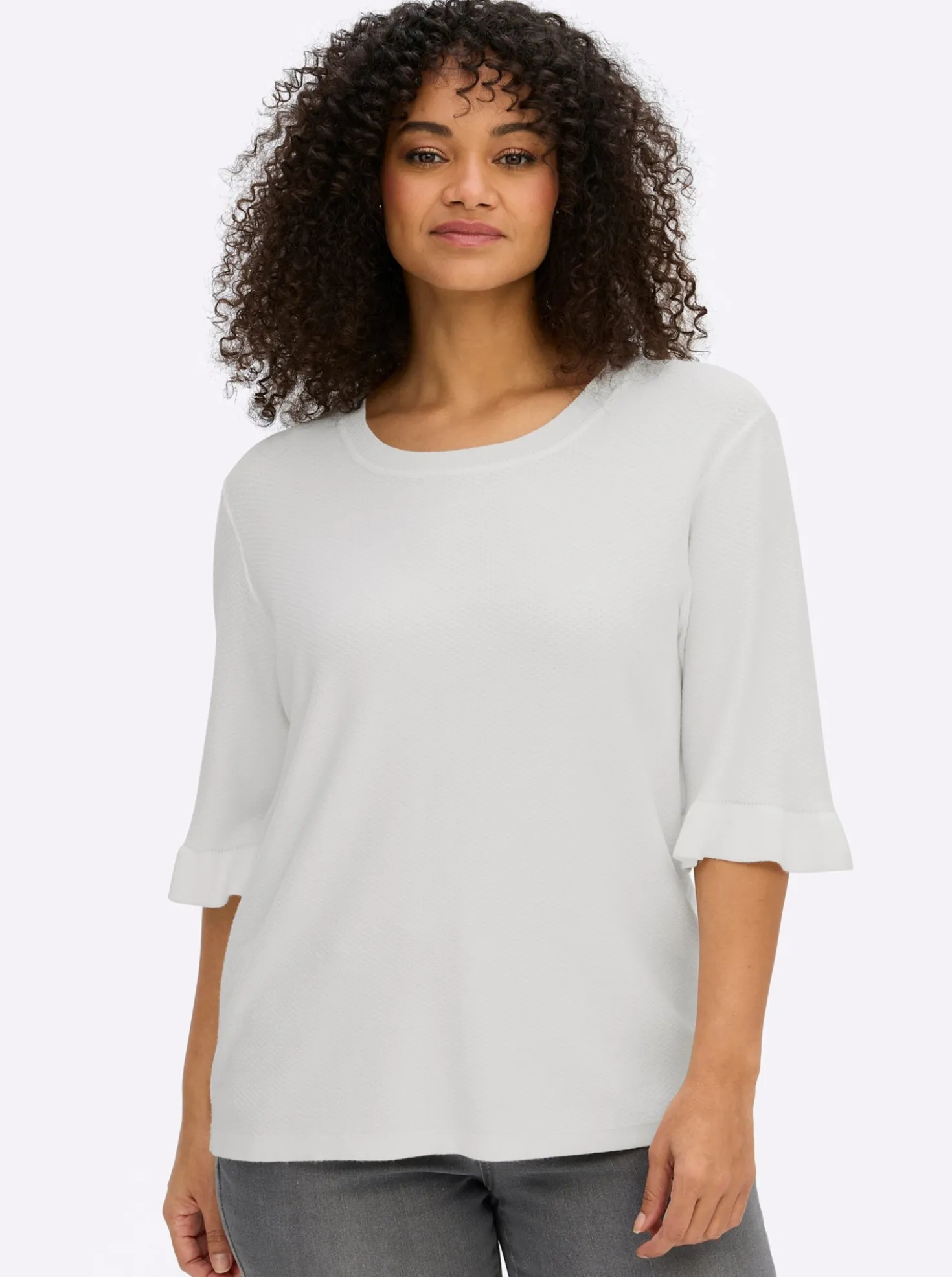Ajourpullover mit Volantärmeln