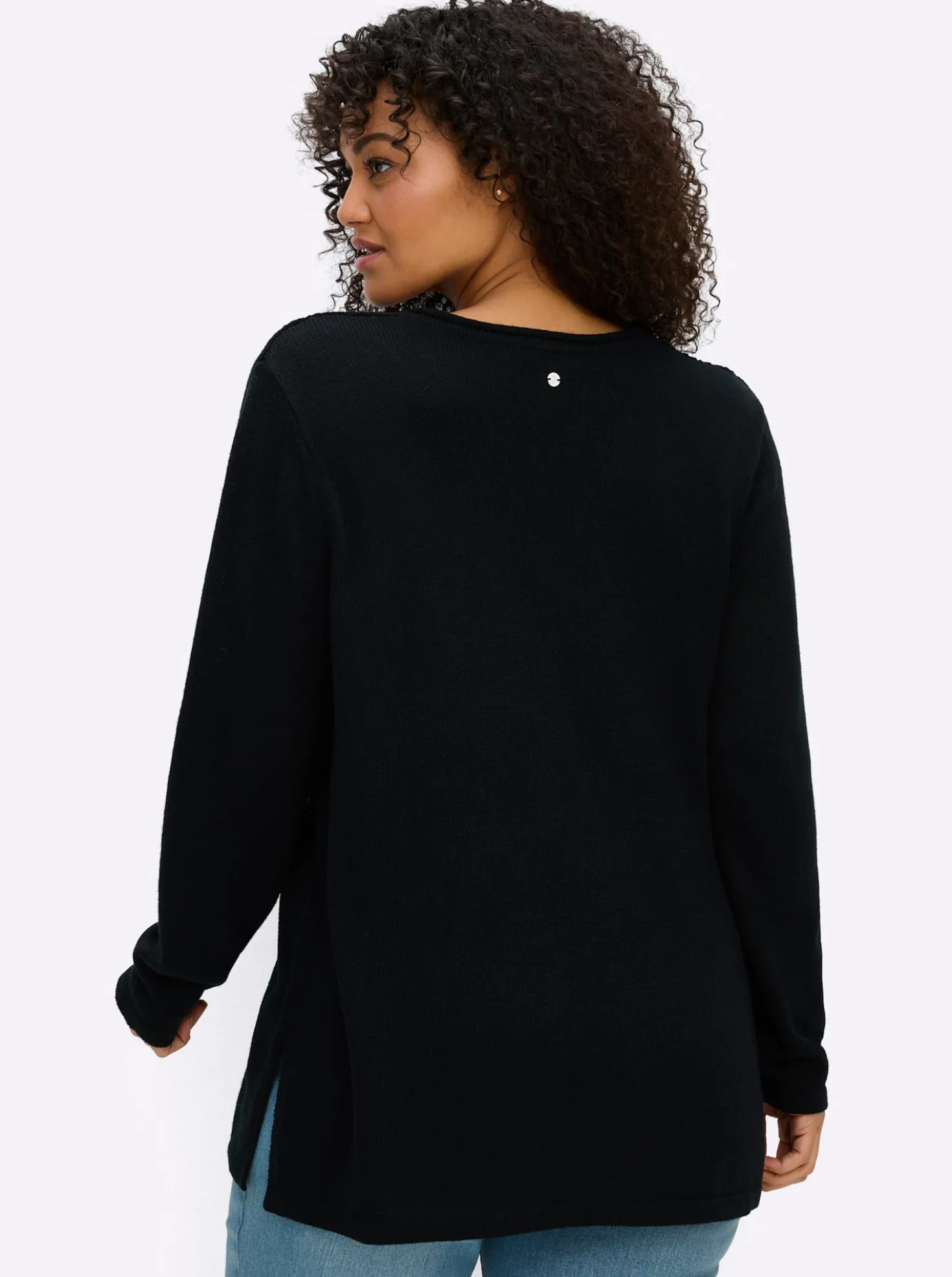 Ajourpullover mit Zopfmuster-Details