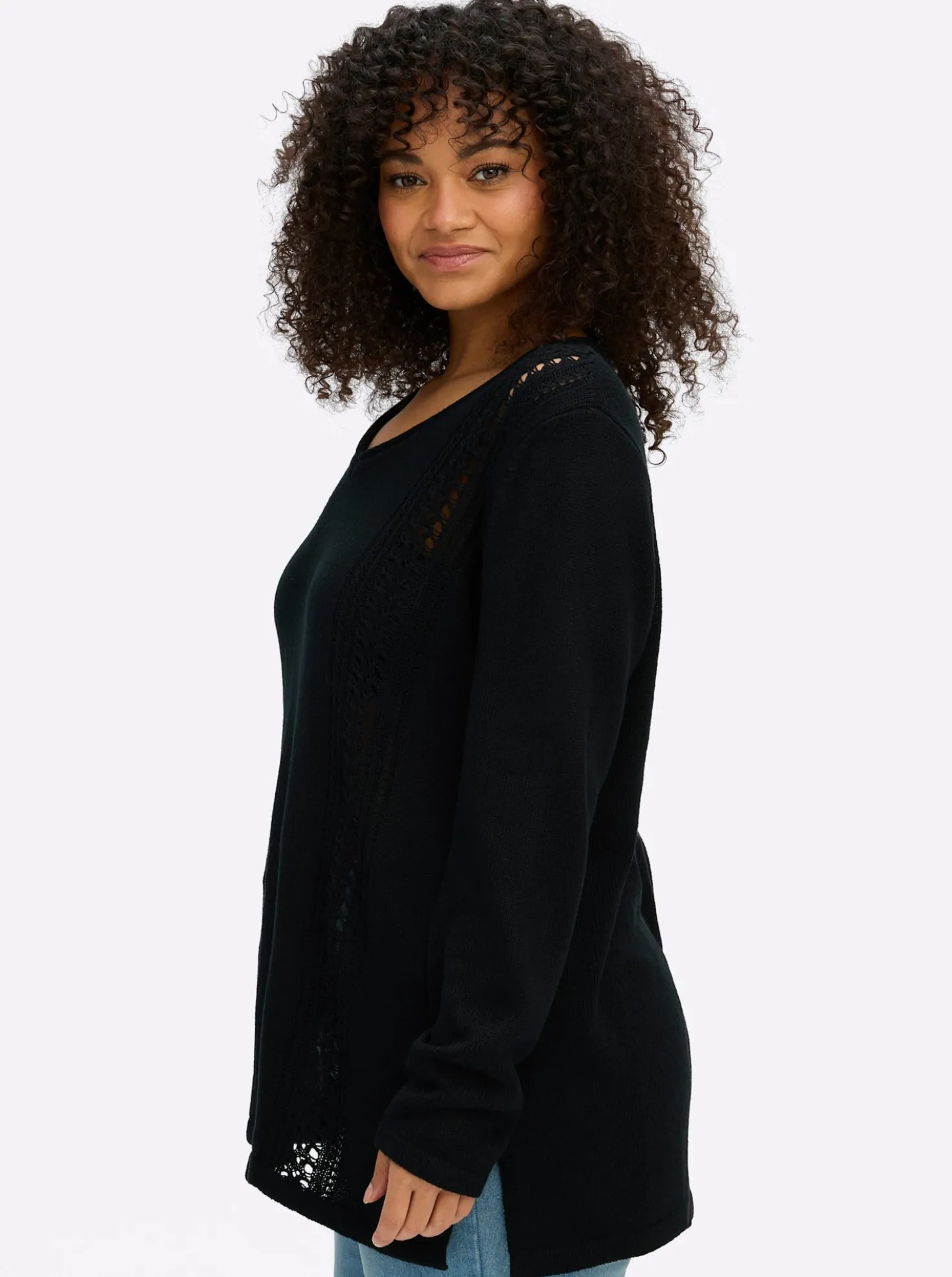Ajourpullover mit Zopfmuster-Details