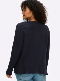 Ajourstrickjacke mit V-Ausschnitt