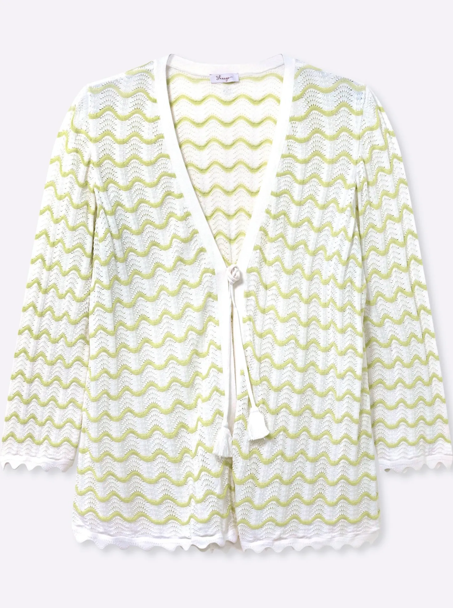 Ajourstrickjacke mit Wellenmuster