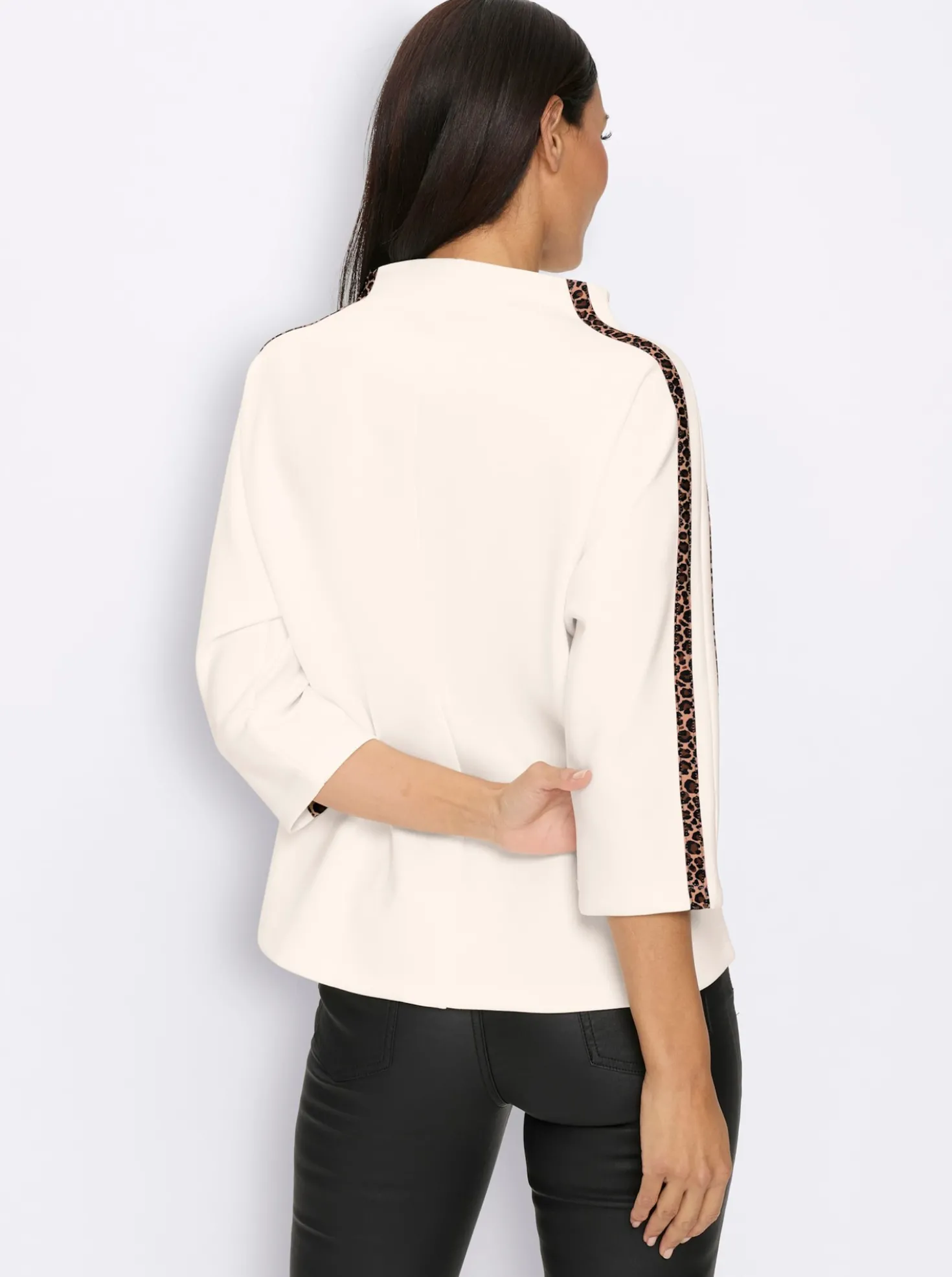 3/4-Arm-Shirt mit Leo-Akzenten