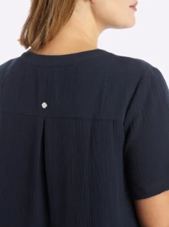 Baumwollkleid mit V-Ausschnitt und Knopfleiste