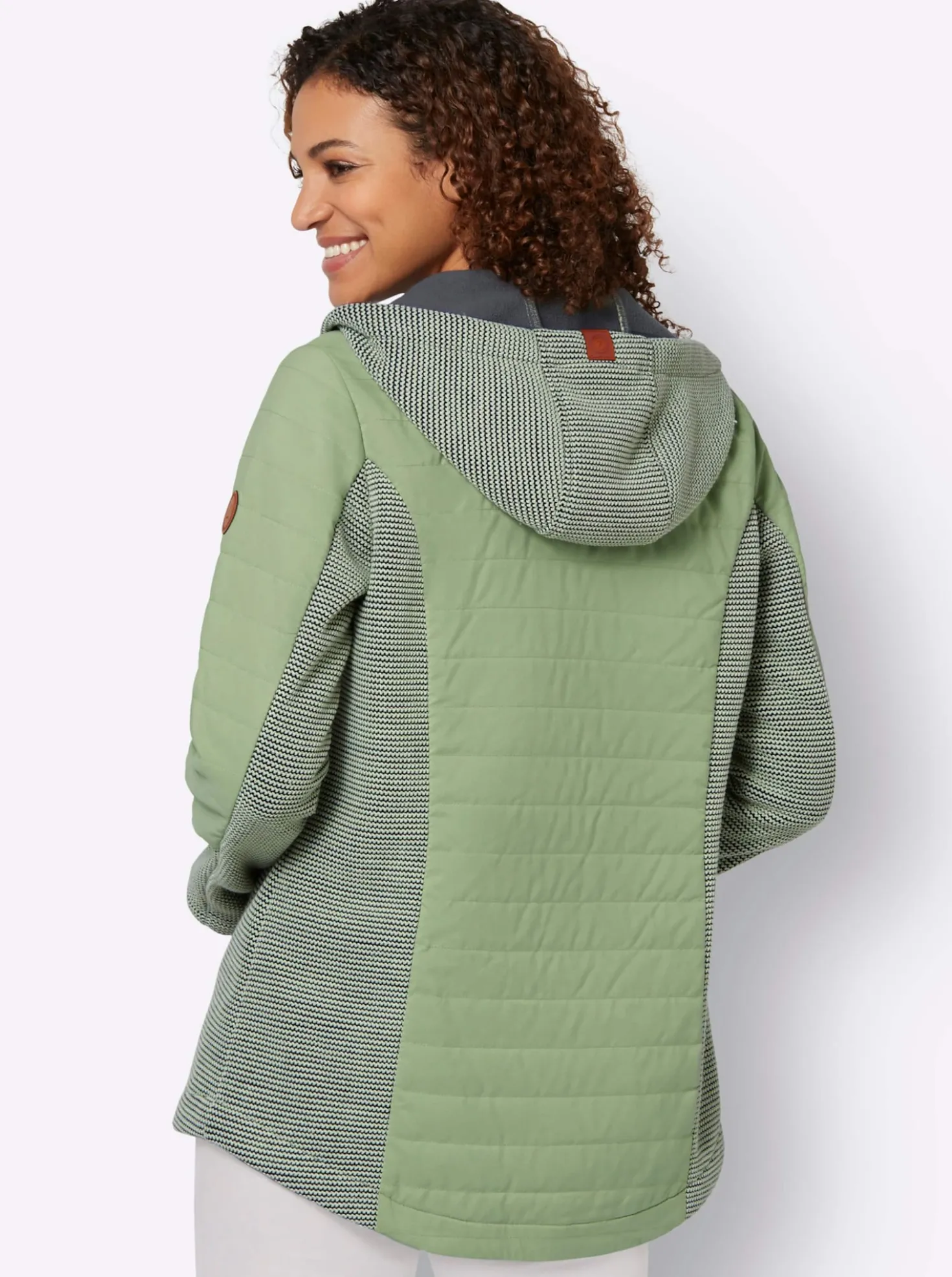 Übergangsjacke im Mix aus Fleece und Stepp