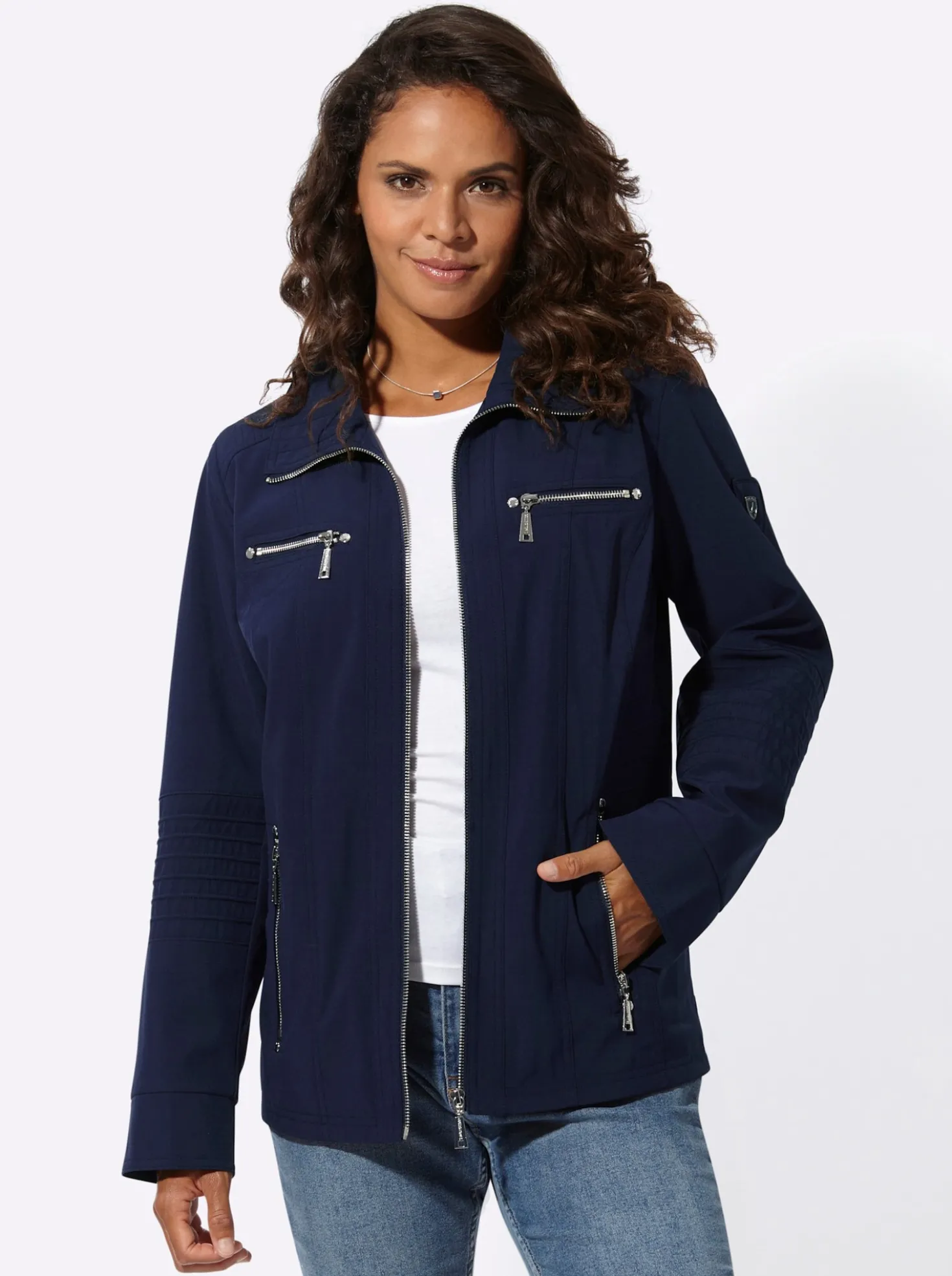 Übergangsjacke mit Biesenverzierung
