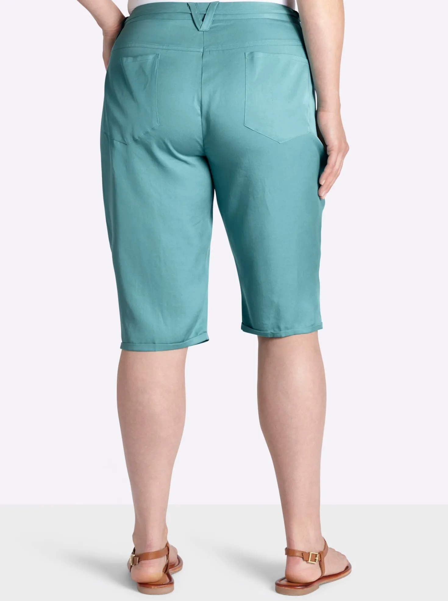 Bermudas mit weiterem Oberschenkel