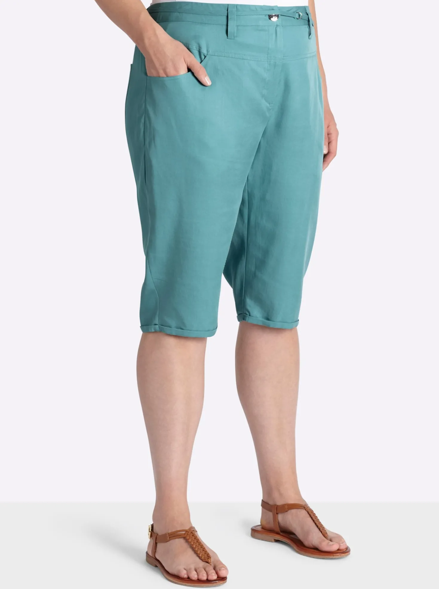 Bermudas mit weiterem Oberschenkel