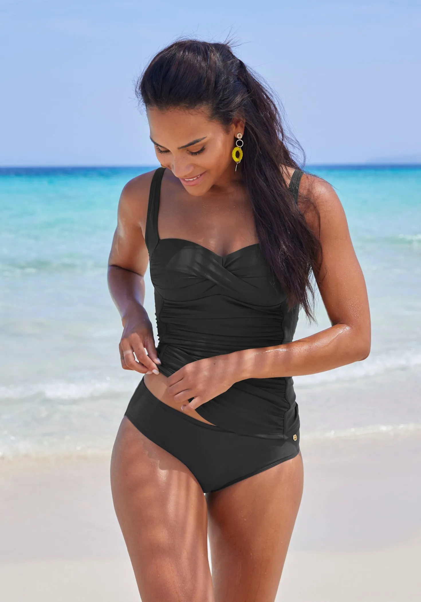 Bikini-Hose mit breiteren Seitenstegen