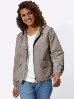 Blousonjacke mit weitenregulierbarer Kapuze