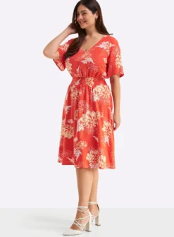 Blumenkleid mit breitem Smokbund