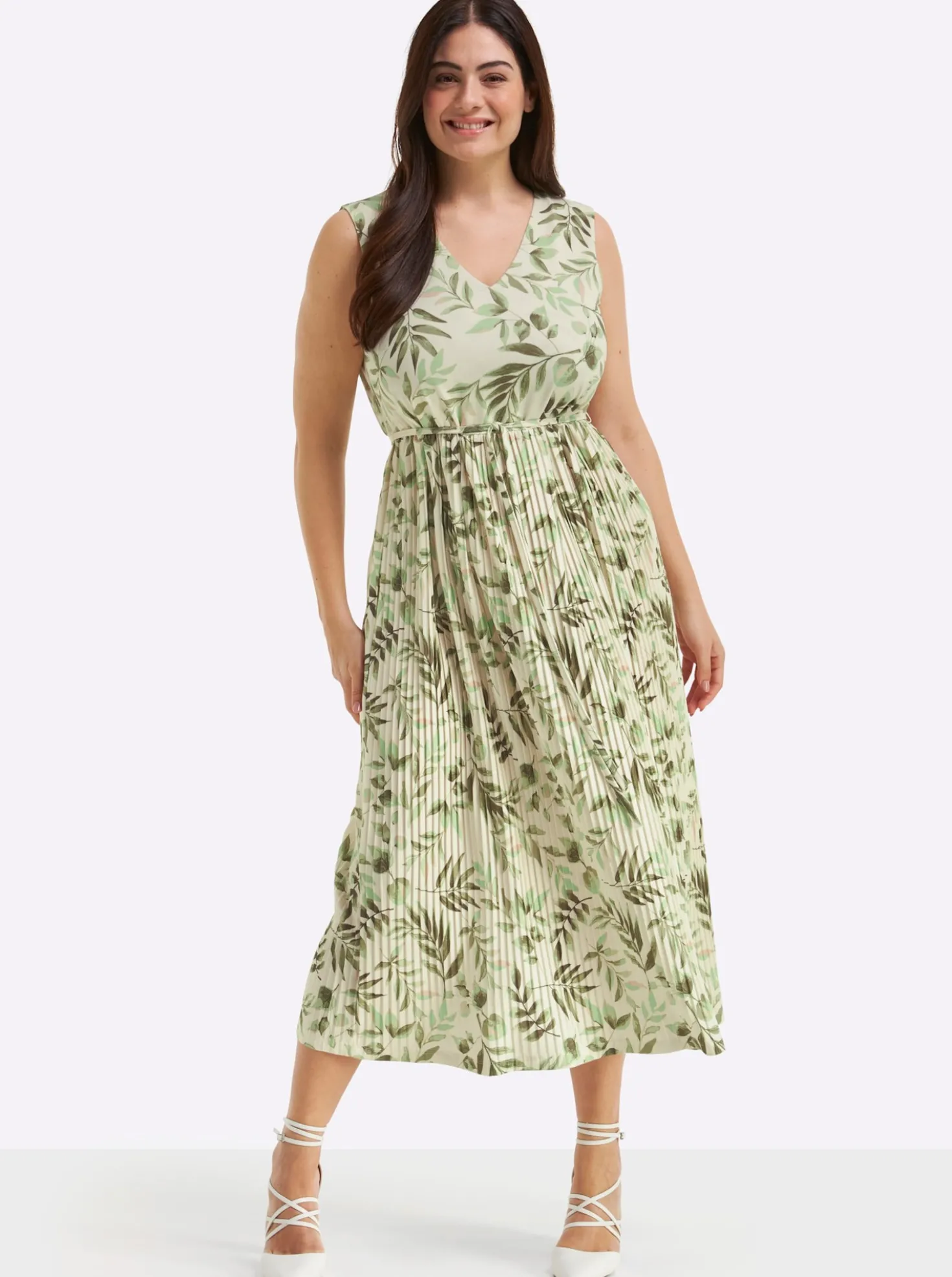 Blumenkleid mit plissiertem Rock
