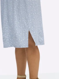 Blumenkleid mit Smokbund