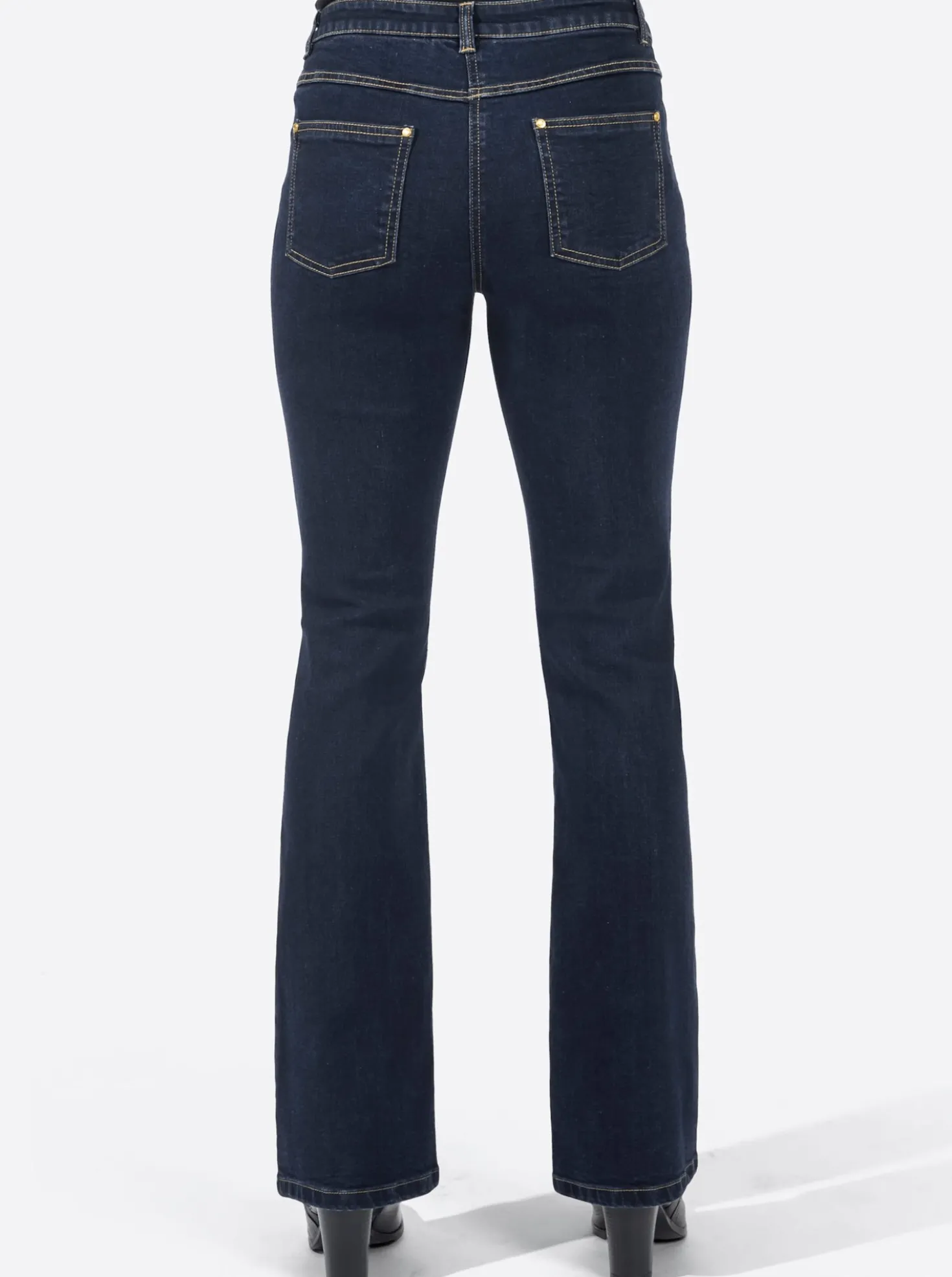 Bootcut-Jeans im 5-Pocket-Stil