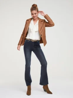 Bootcut-Jeans mit Bauchweg-Effekt