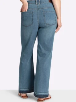 Bootcut-Jeans mit Fransensaum