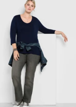 Bootcut-Jeans mit Used-Effekten