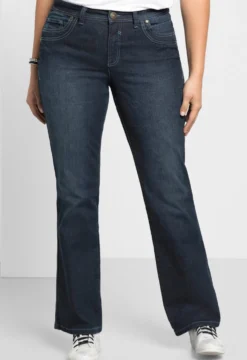 Bootcut-Jeans mit Used-Effekten