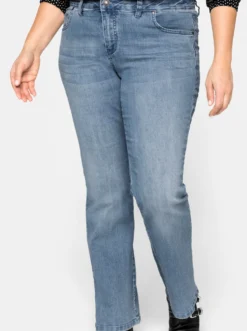 Bootcut-Jeans mit Used-Effekten