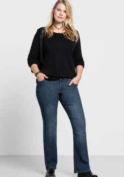 Bootcut-Jeans mit Used-Effekten