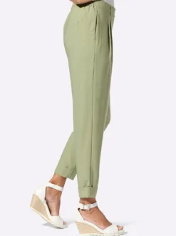 Bundfaltenhose mit fixiertem Saum