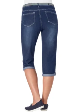 Caprijeans inklusive Gürtel