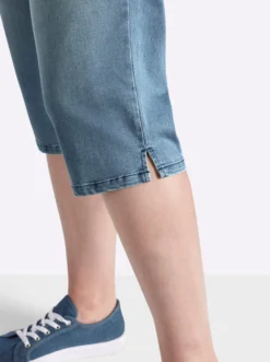 Caprijeans mit breitem Rundumdehnbund