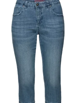 Caprijeans mit Krempelfunktion