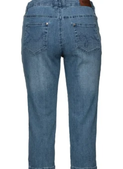 Caprijeans mit Krempelfunktion
