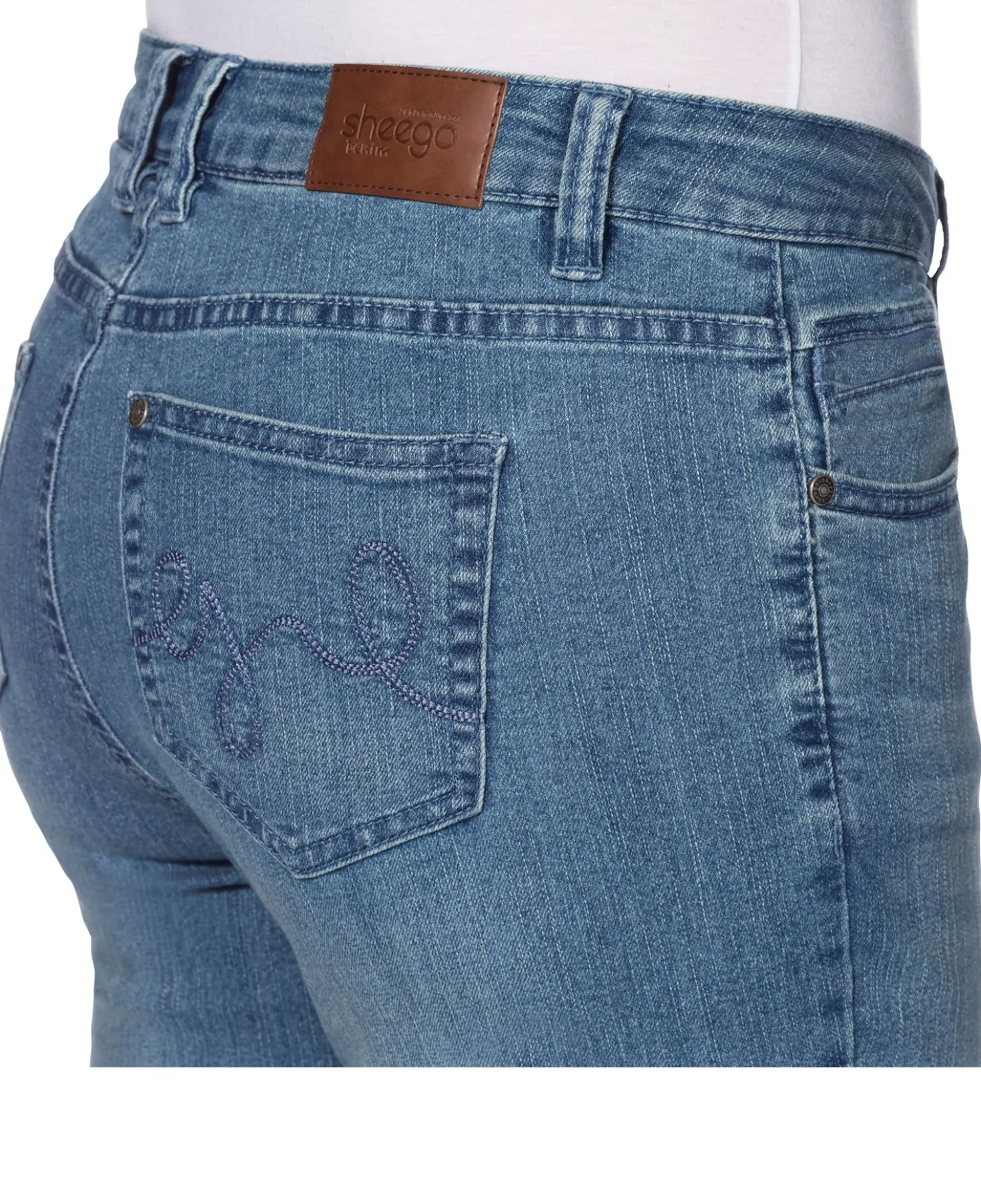 Caprijeans mit Krempelfunktion