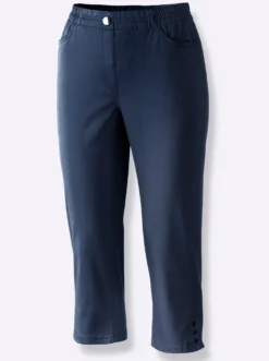 Caprijeans mit Nieten-Verzierung