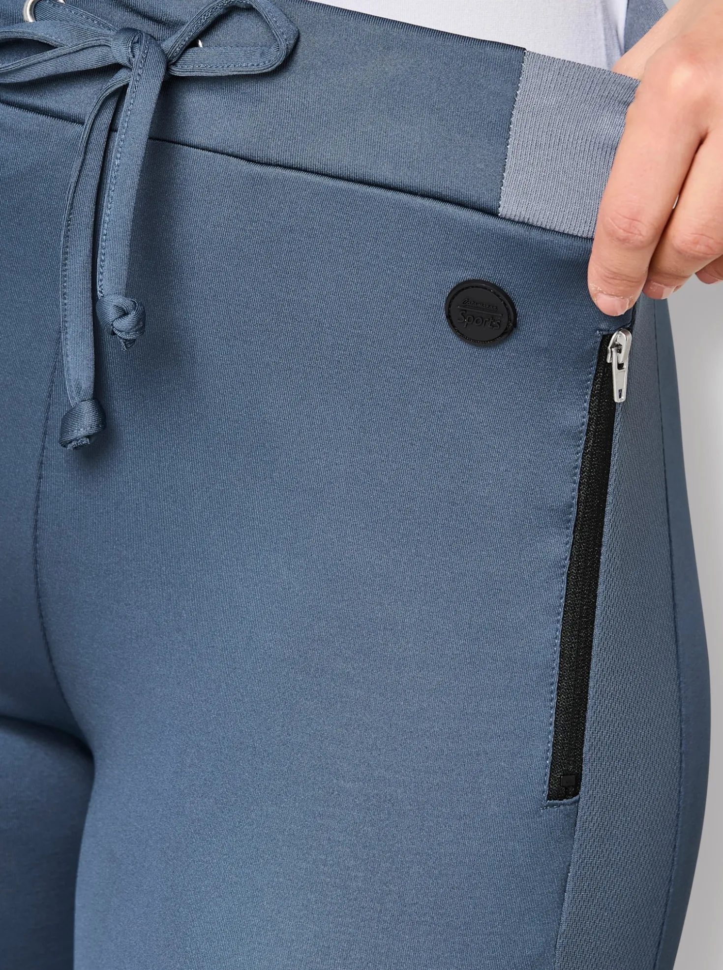 Caprileggings mit Teil-Dehnbund