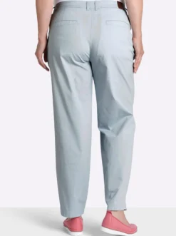 Chinohose mit Blütenprints an den Taschen