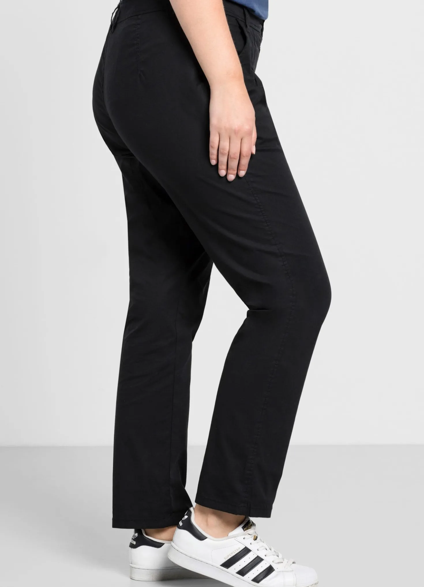 Chinohose mit Bundfalten
