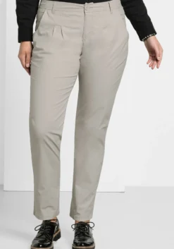 Chinohose mit Bundfalten