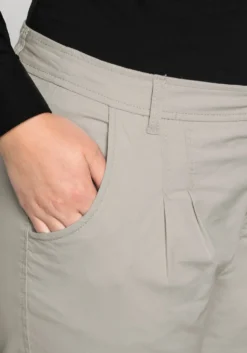 Chinohose mit Bundfalten