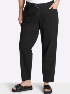 Chinohose mit Gürtel
