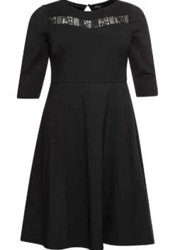 Cocktailkleid mit Spitzeneinsatz