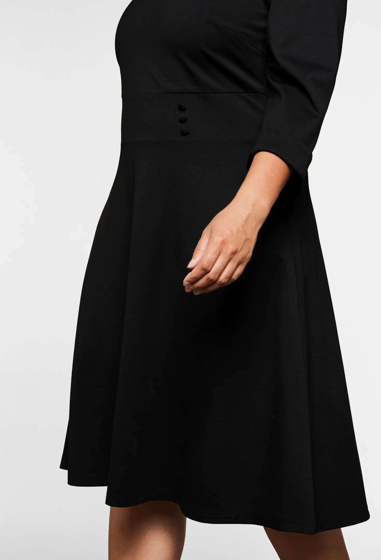 Cocktailkleid mit Taillenband