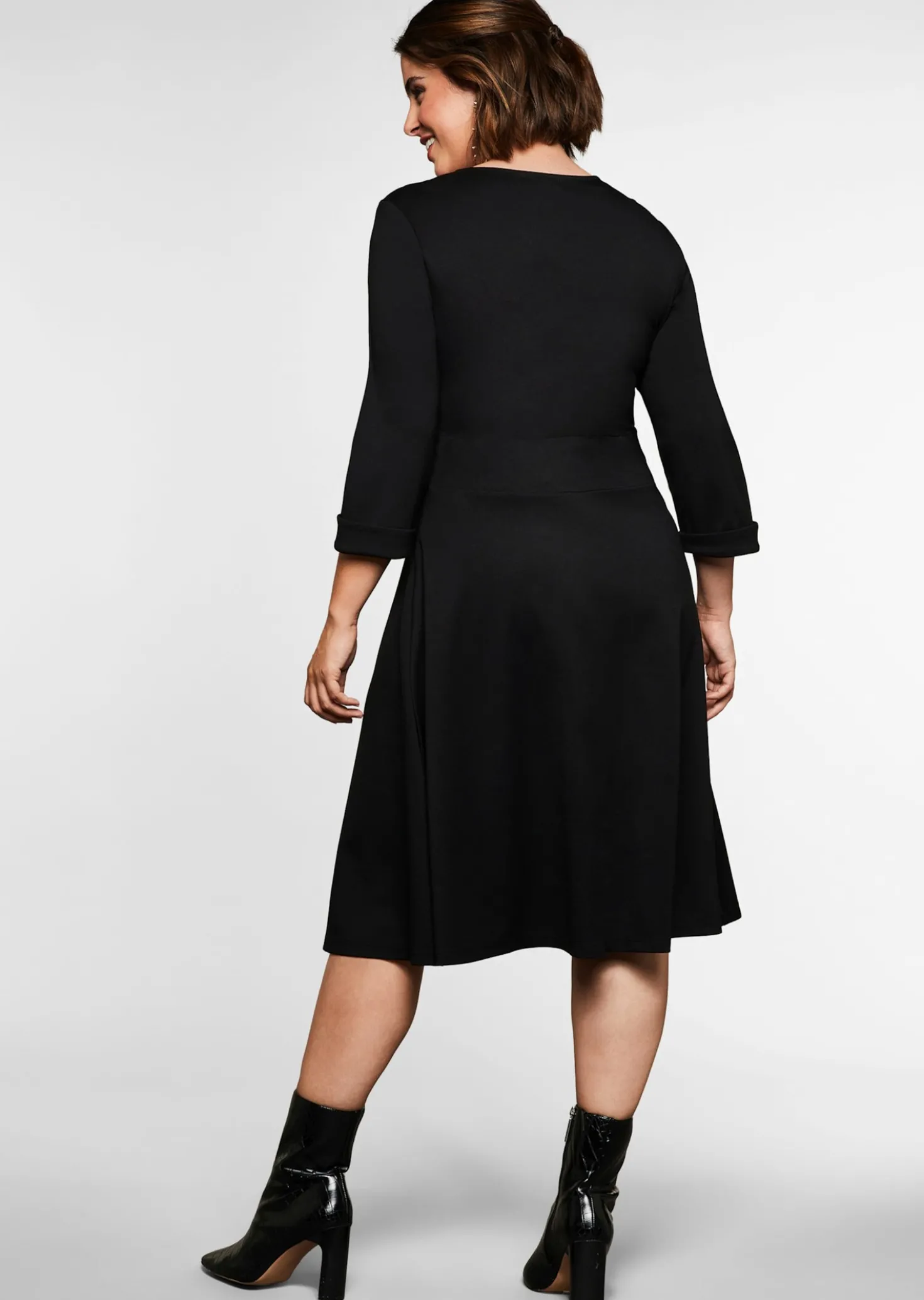 Cocktailkleid mit Taillenband