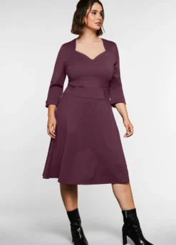 Cocktailkleid mit Taillenband