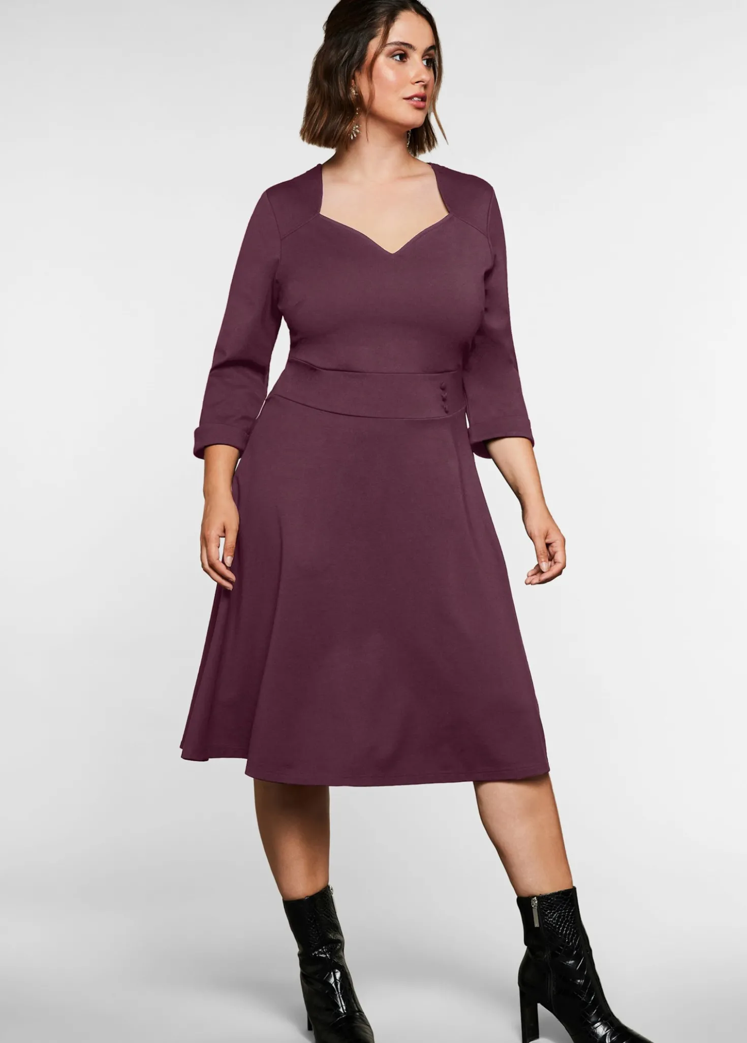 Cocktailkleid mit Taillenband