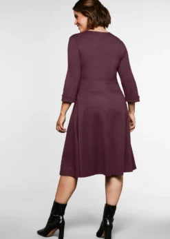 Cocktailkleid mit Taillenband