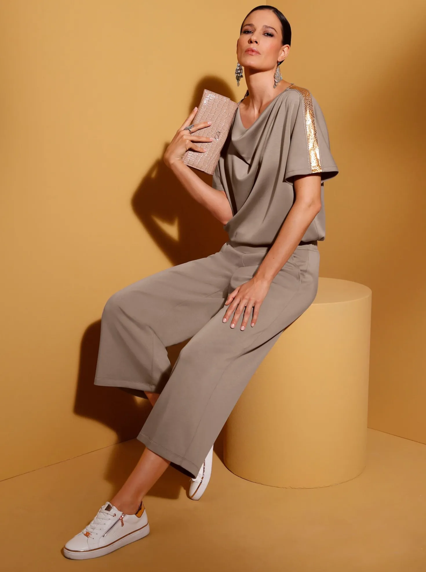 Culotte mit Dehnbund hinten