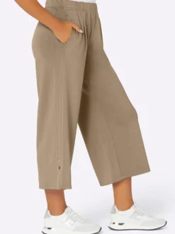 Culotte mit hohen Seitenschlitzen