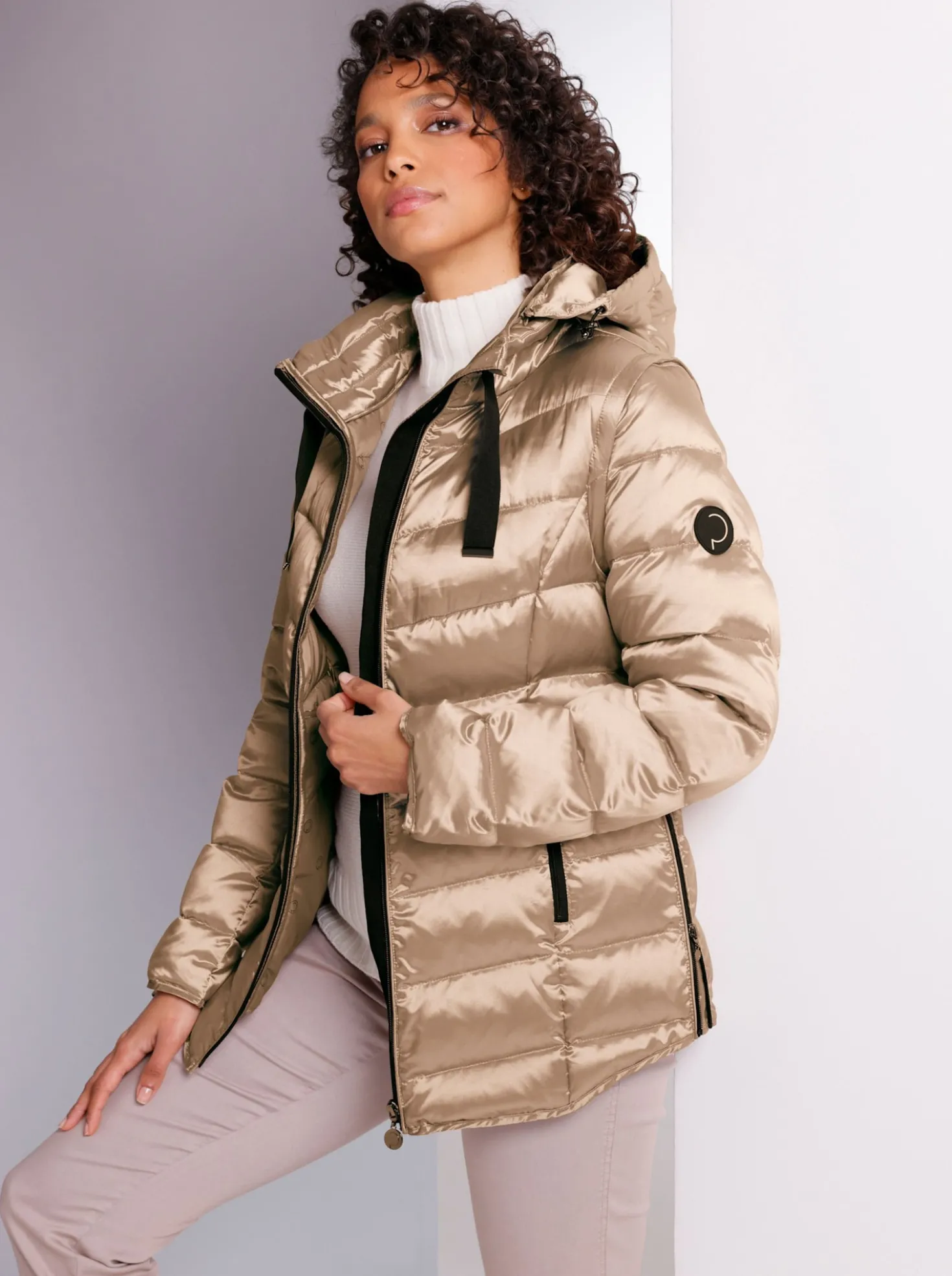 Daunenjacke mit 2 Tragevarianten